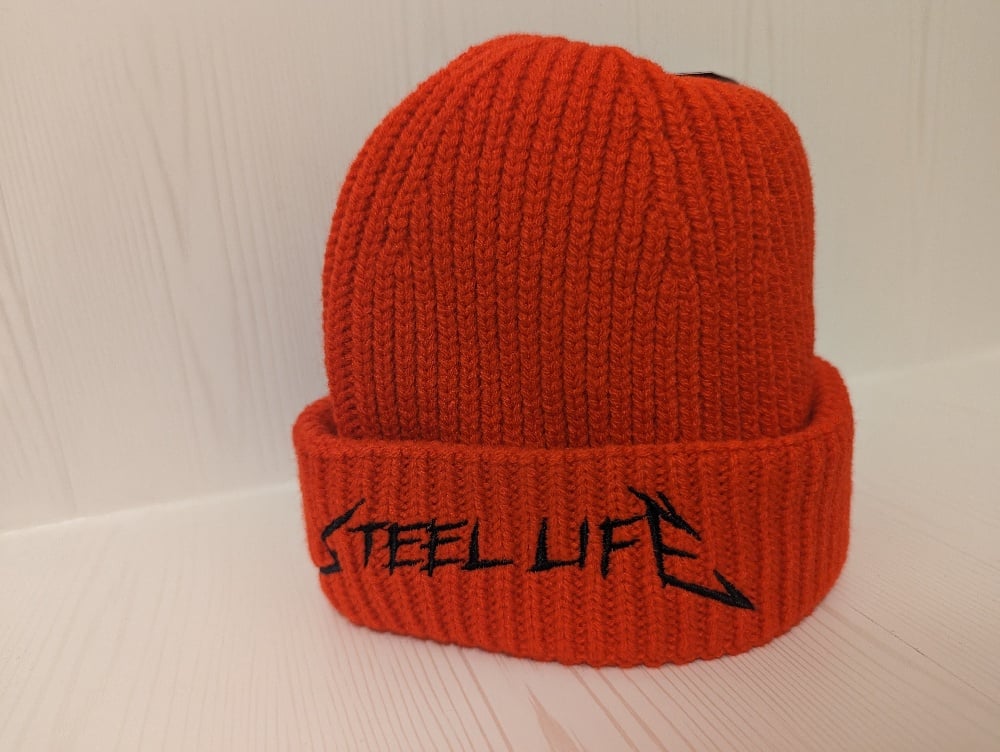 METAL LOGO BEANIE 