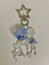 Image 2 of jellyfish keychain