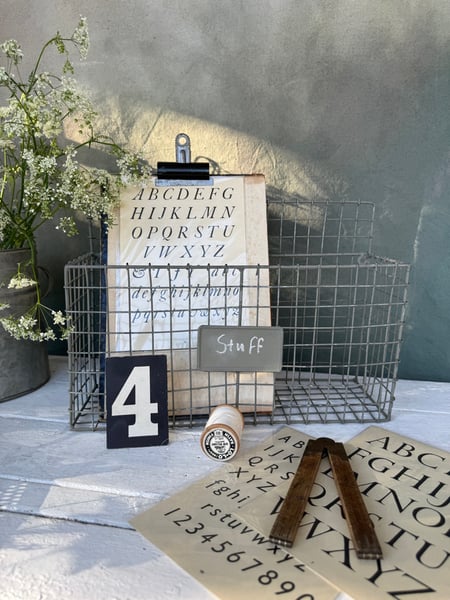 Image of Zinc organiser