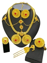 Image 4 of Floral Glamour Rhinestone Jewelry Set