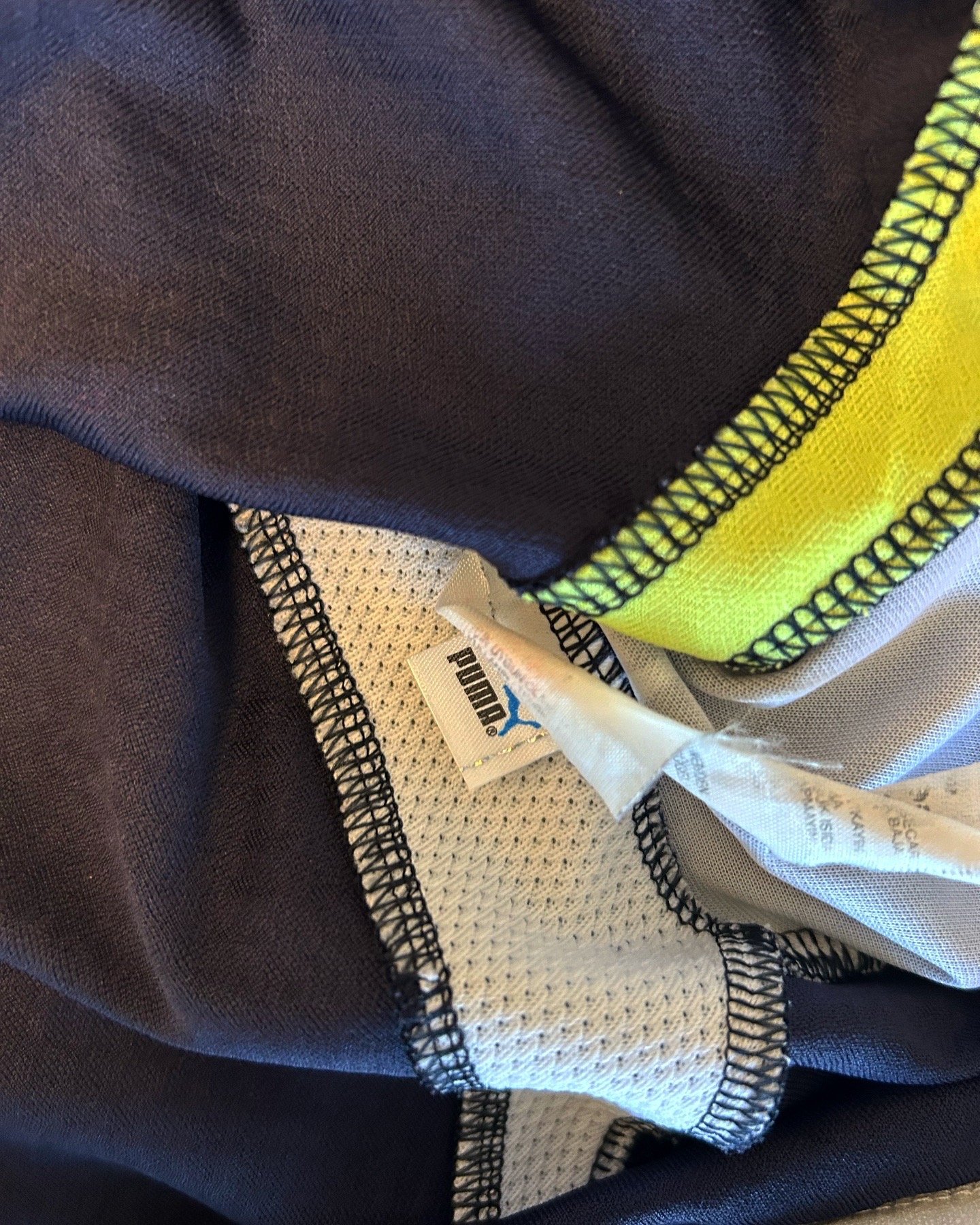 Image of Tottenham Hotspur “BALE 3” 2010/11 Third Shirt + PL patches (M)