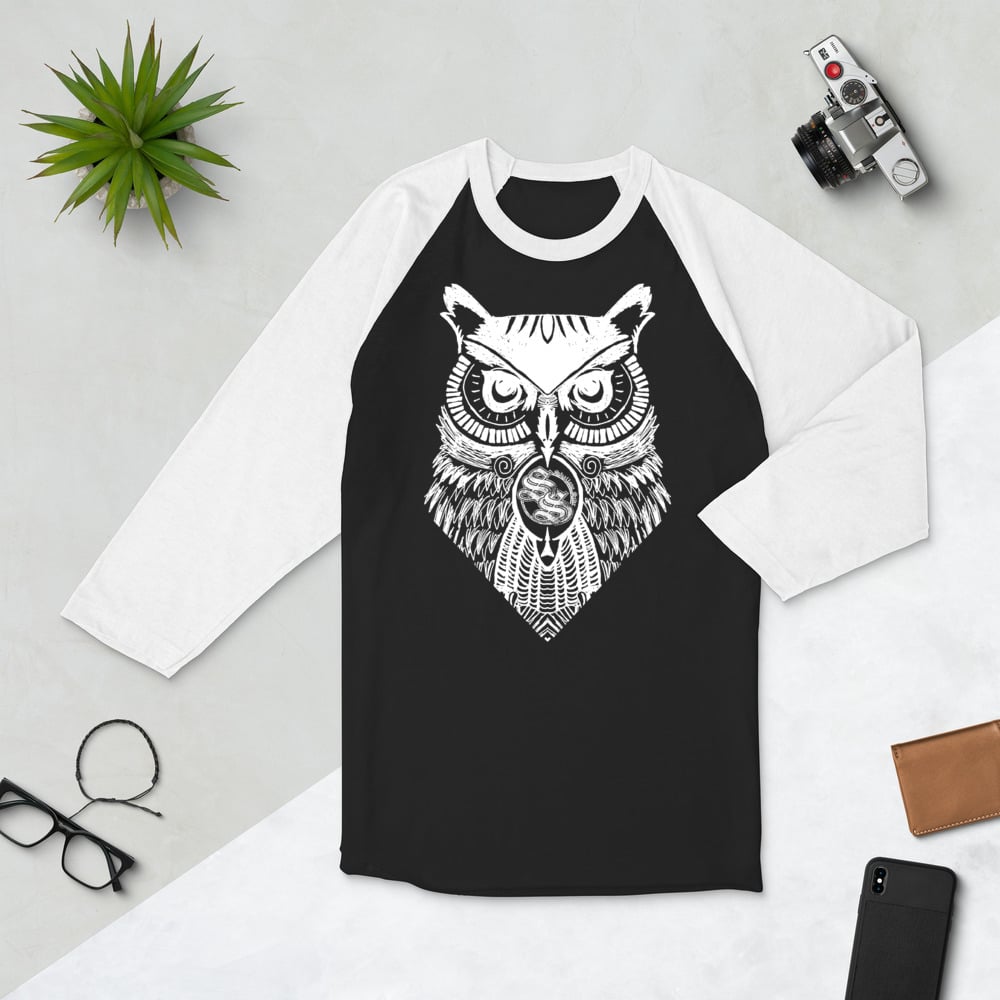 Shallow Side Owl Baseball T