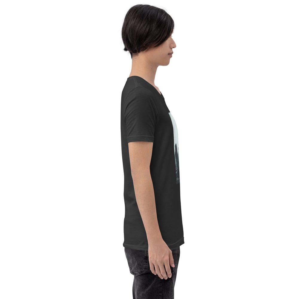 Only the siren sees Unisex t-shirt