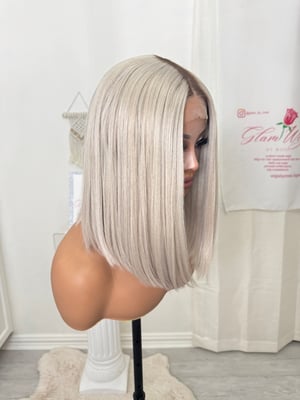 Image of Ash blonde bob luxury (ready to ship) 