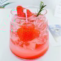 Image 2 of Handmade Dried Strawberries Scented Candle 