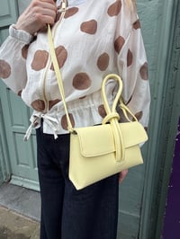 Image 2 of Olivia Loop Lock bag In Lemon