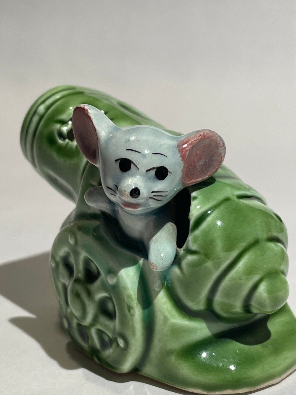 Image of Small canon mouse ceramic 