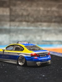 Image 4 of BMW M5 Police Custom 