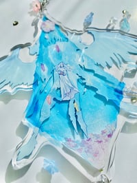 Image 3 of ffxiv mothercrystal charm