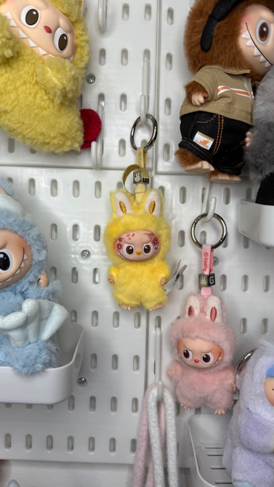 Image of Labubu Pin For Love 3 