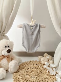 Image 1 of Photo prop | Newborn bodysuit for photoshoot | Robbie| gray | sleeveless