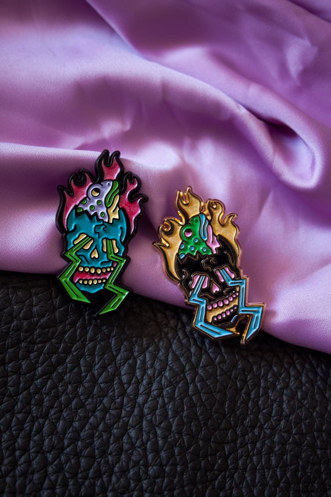 Image of Flaming Frog Skull Enamel Pin