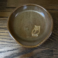 Image 1 of Spoon Rest - Rutile - Owl Detail - 4
