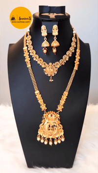 Image 3 of Shreesha_ Short Temple Jewelry Necklace Set Featuring Goddess Laxmi 