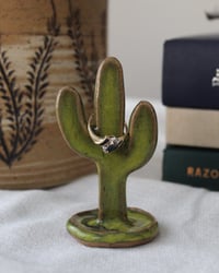 Image 1 of Saguaro Ring Holder ‘LIME’