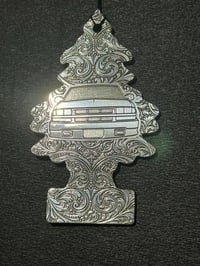 Image 1 of S10 front view/ s10 logo