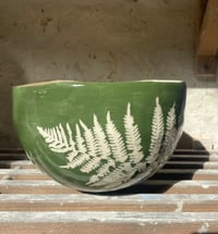 Image 3 of Medium Pinched planter - Forrest Green