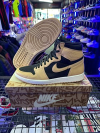 Image 5 of AIR JORDAN 1 RETRO HIGH HEIRLOOM 