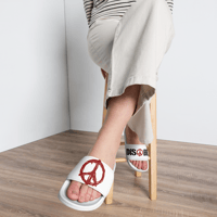 Image 3 of Women's slides