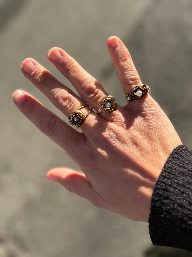 Image of anelli floral 