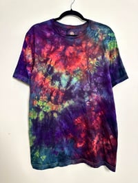Image 2 of MEDIUM - HOCUS POCUS TEE