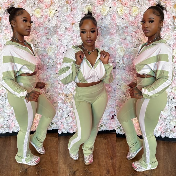 Image of green / white combo legging set