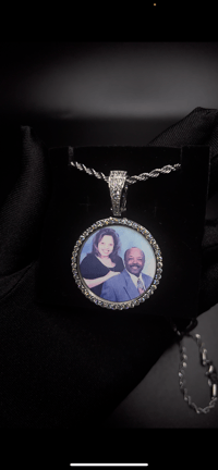 Image 7 of Small  memory pendant 