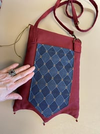 Image 4 of Blue Tapestry With Red Buttons Zippertop Crossbody Strap Bag