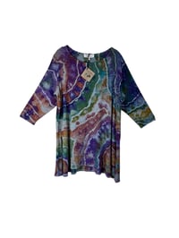 Image 3 of ♻️ UPCYCLED 1X Plus Jersey Knit Tunic Top in Earthy Geode Ice Dye