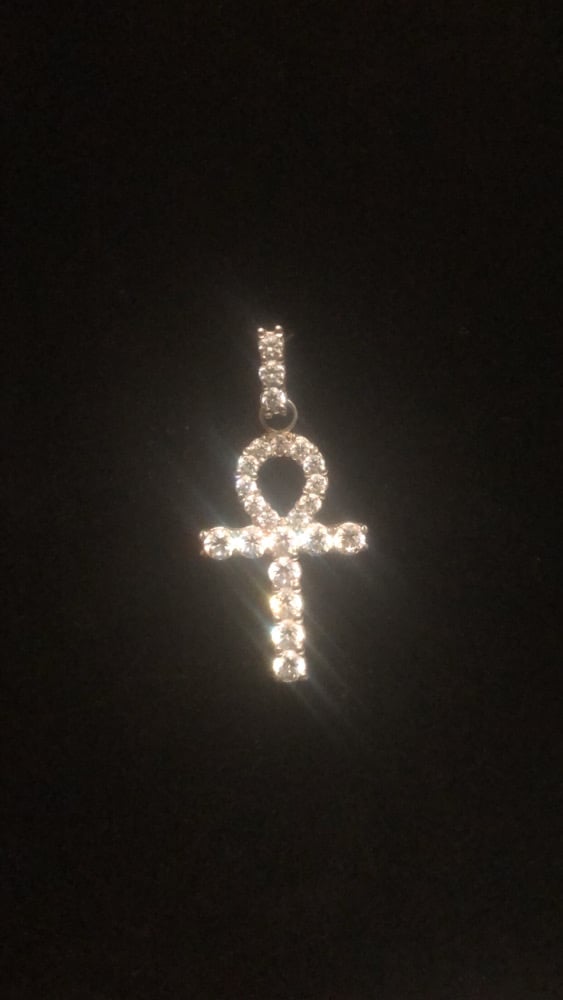 Image of silver ankh mossinite pendant