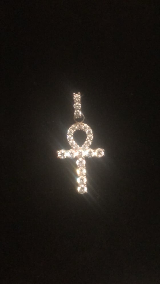 Image of silver ankh mossinite pendant