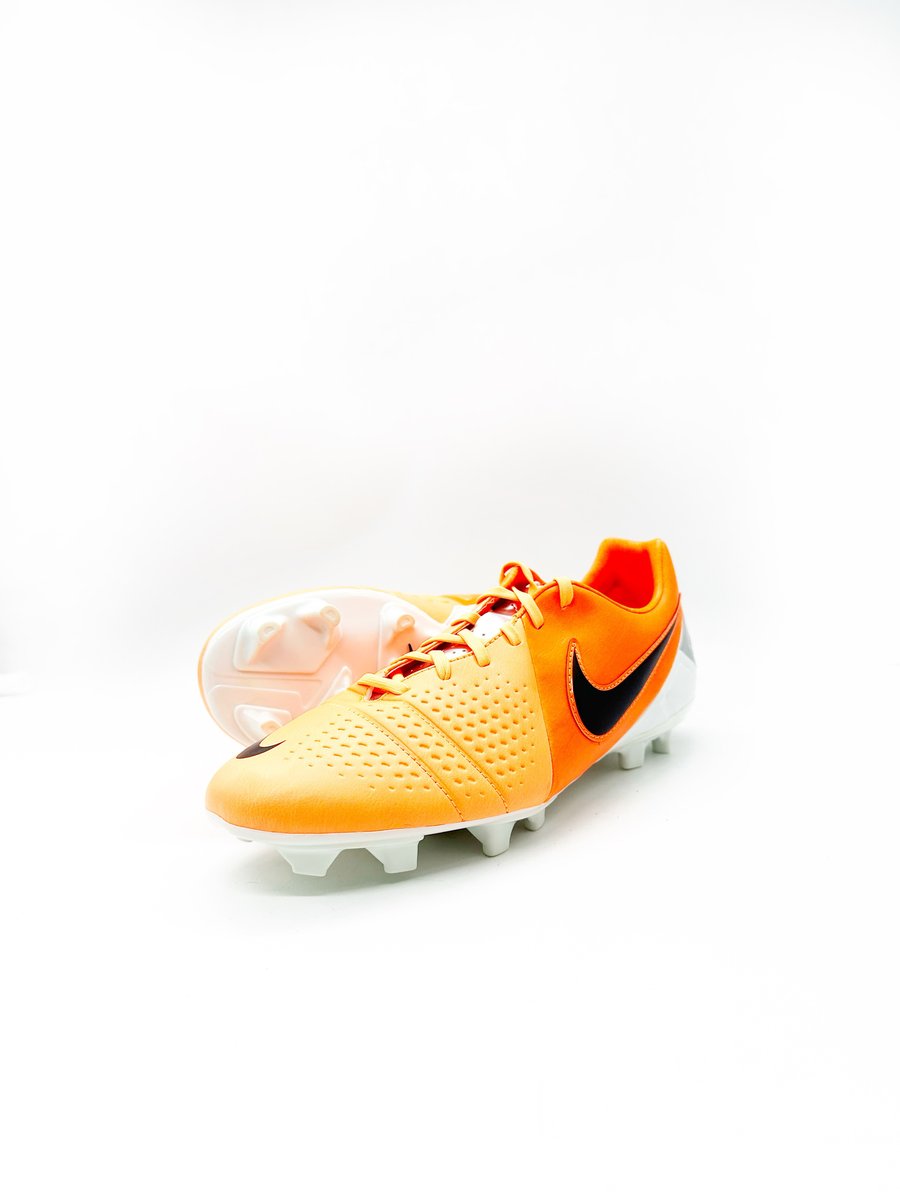 Image of Nike Ctr360 Libretto FG Orange