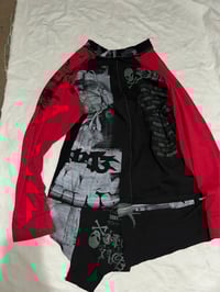 Image 2 of RaglanTop (L)