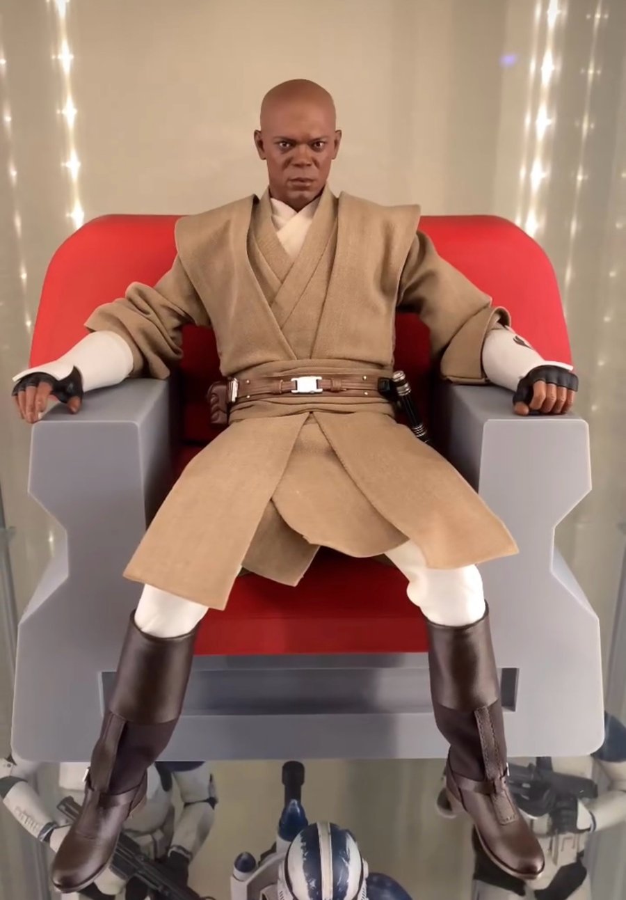 Image of 1/6 Scale Jedi Council Chairs 