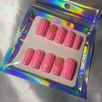 Image 3 of Pretty In Pink 