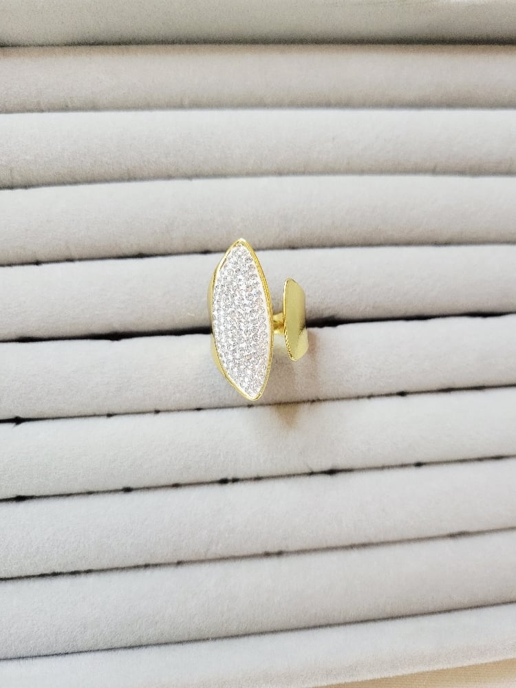 Image of Minee  Ring 