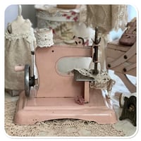 Image 2 of vintage french pink toy sewing machine
