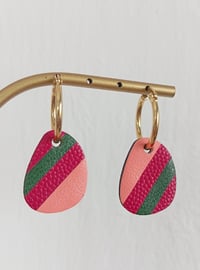 Image 3 of Boucles d'oreilles "Mathilde" en cuir upcyclé 