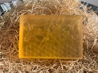 Image 2 of Satsuma Mandarin Honeybee Glycerin Body Bar