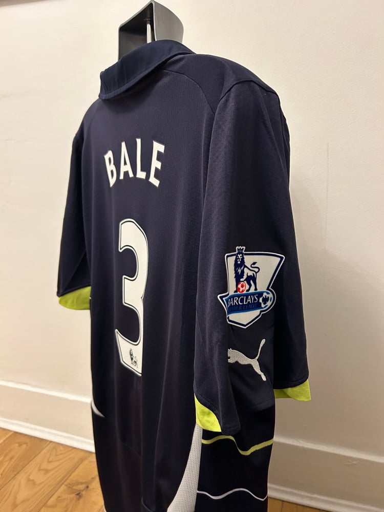 Image of Tottenham Hotspur “BALE 3” 2010/11 Third Shirt + PL patches (L) 