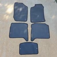Image 8 of Toyota Hilux Surf / 4Runner 3rd Gen Checkered Floor Mats