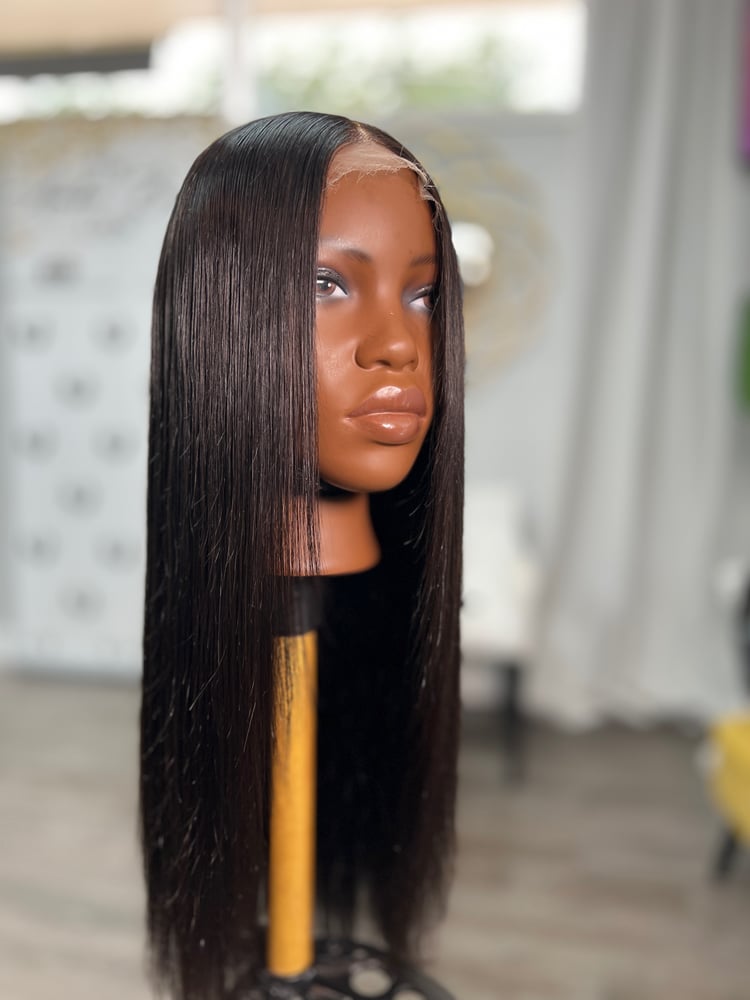 Image of AB wig of the week (straight)