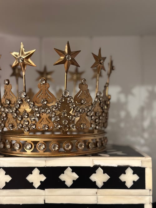 Image of Decorartive Crown