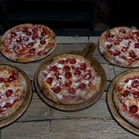 Image 5 of Pizza