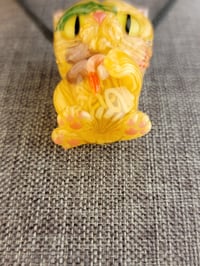 Image 13 of @dojoglass collab Ramen Noodle Kitty Pendant with Shrimp