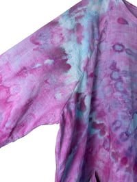 Image 8 of 1XL Cotton Woven Forager Top in Raspberry Spiral Ice Dye