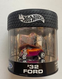 Image 1 of 32 Ford 