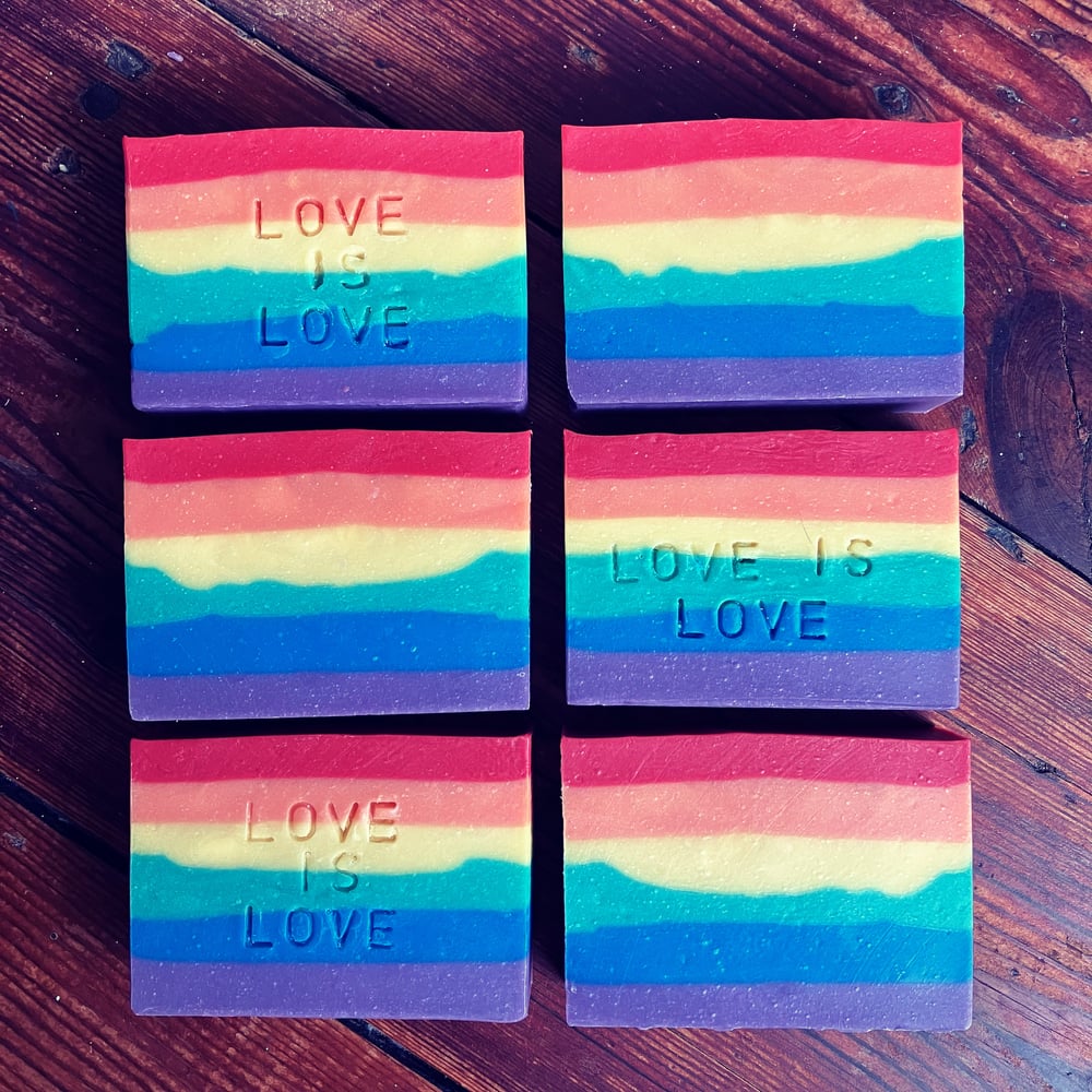 Image of 'Beautiful Day' PRIDE Soap