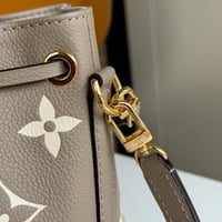 Image 4 of Lou Nano Bag