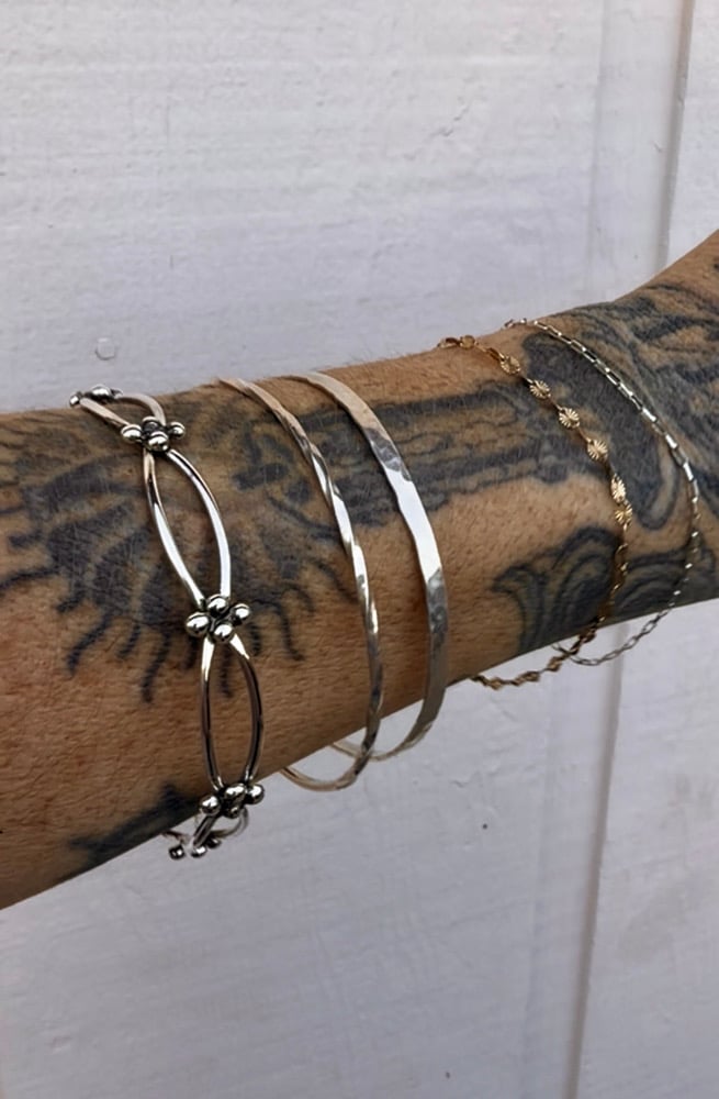 VICTORIA BANGLE Image 2